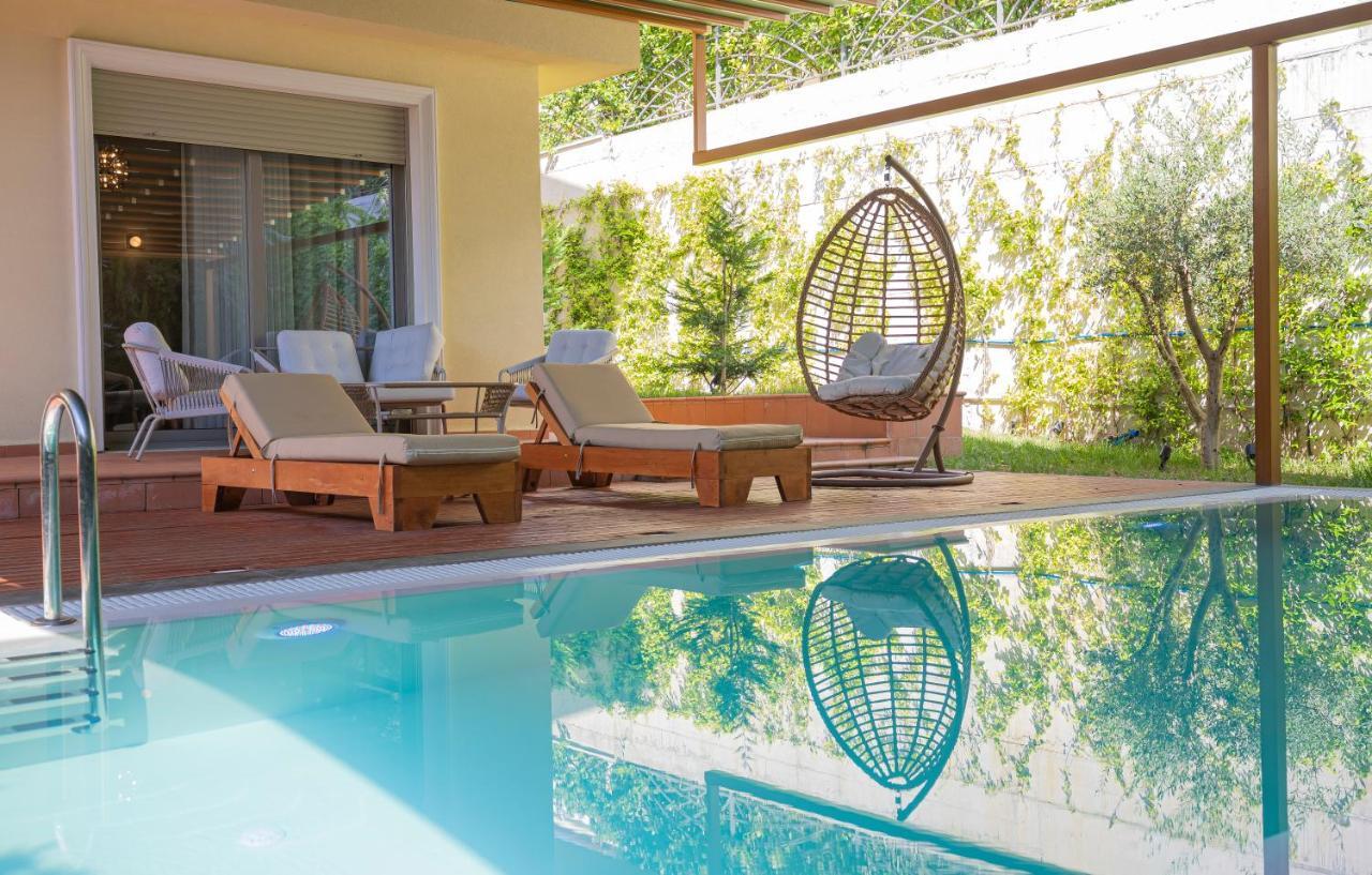 Wonderful With Private Pool And Sauna